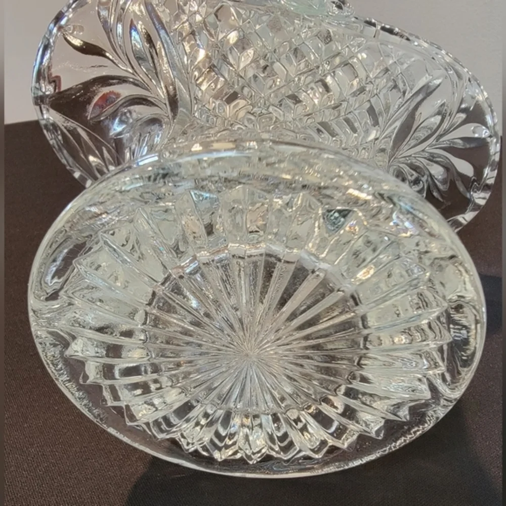 Princess House Diamond Cut Lead‎ Crystal Basket with Handle